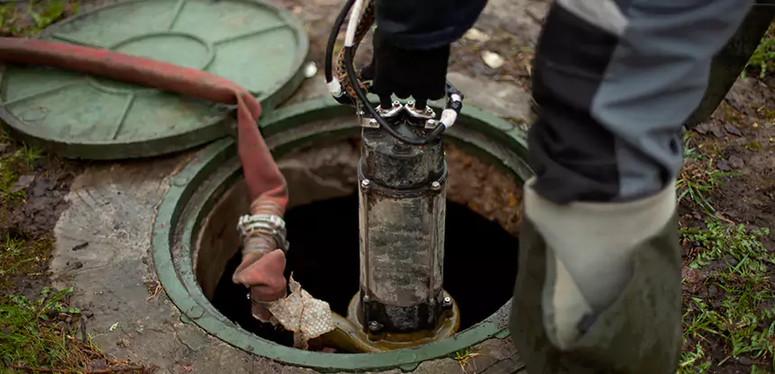 Professional Sewage Cleanup Services in Mableton, GA